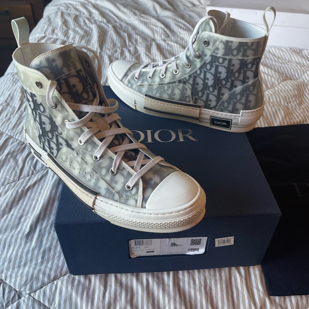 Dior sneakers